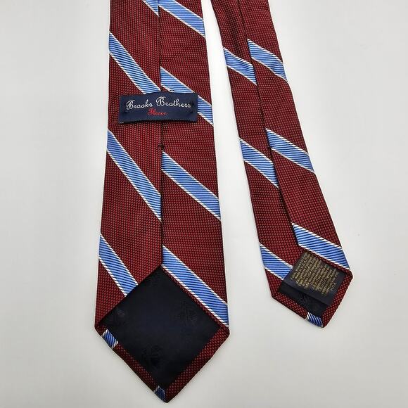 Brooks Brothers Fleece Red Blue Repp Stripe Silk Tie USA Necktie 50" - Picture 3 of 6